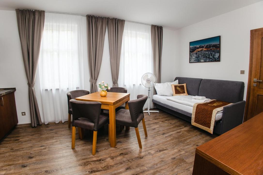 Synek Pension Špindlerŭv Mlýn Exterior foto